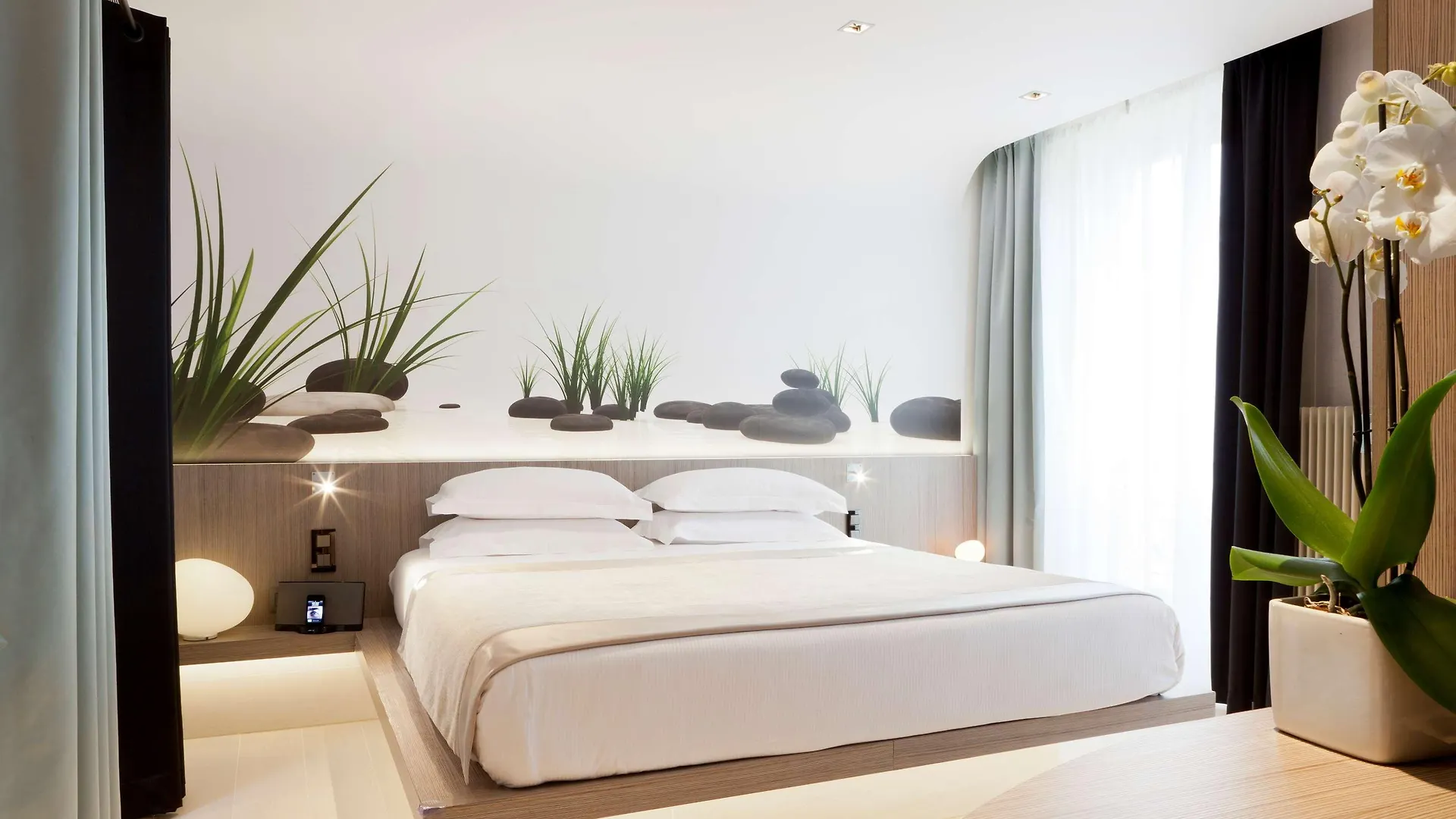 Jardin De Cluny Otel Paris