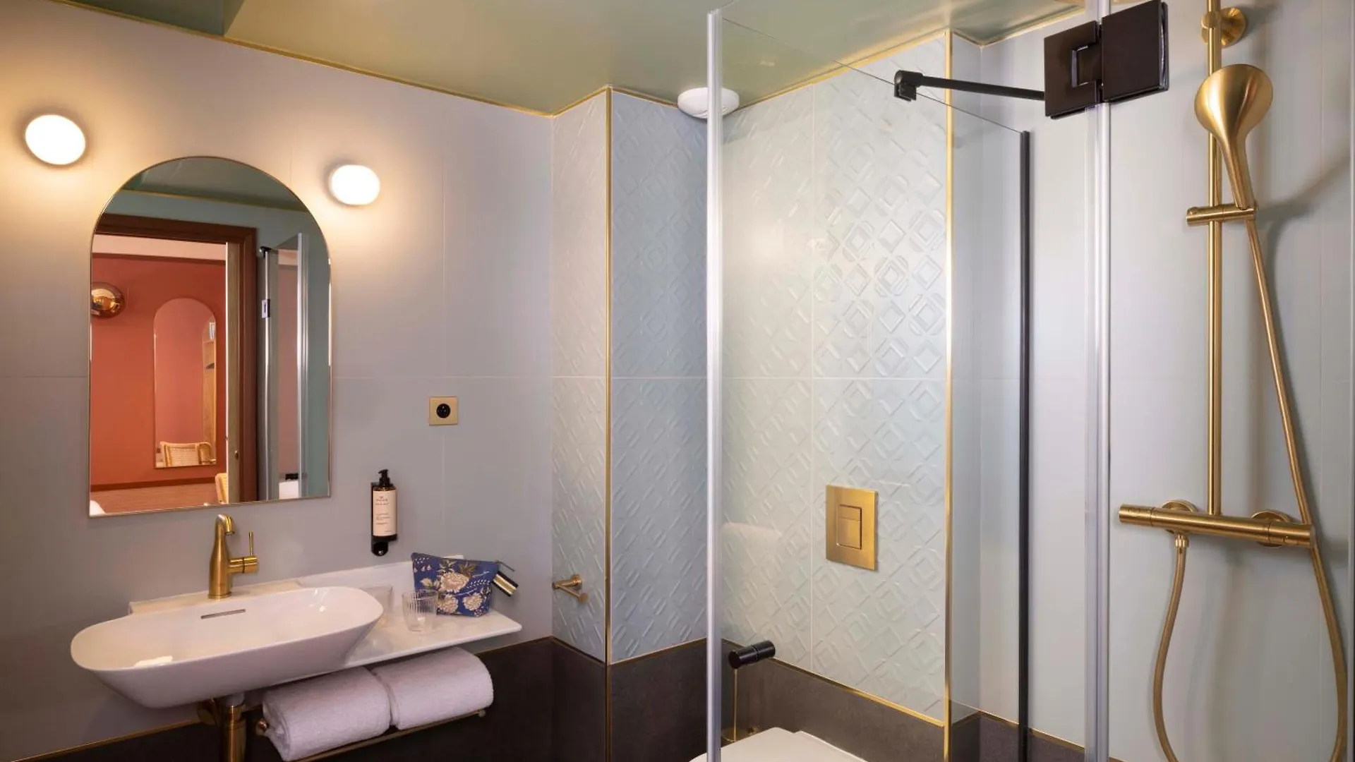 Otel Jardin De Cluny Paris