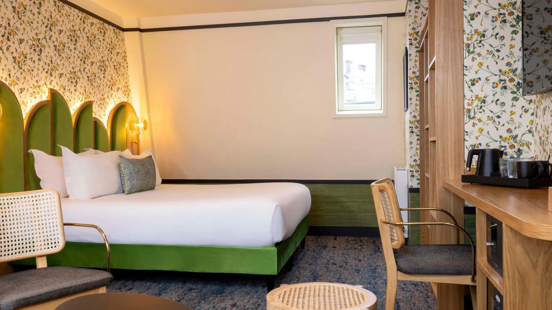 Jardin De Cluny 4* Paris